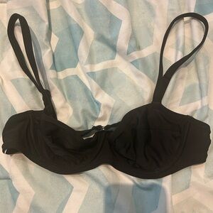 black underwire aerie bathing suit top